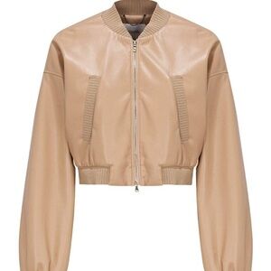 dorothee schumacher
SLEEK PERFORMANCE JACKET..Like New Condition